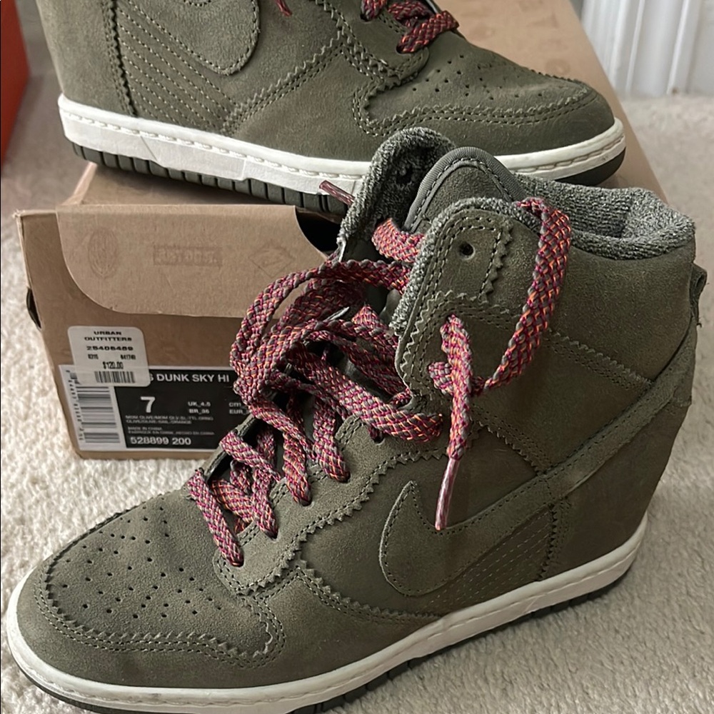 Nike Women's Dunk Sky Hi Khaki and Pink Sneakers